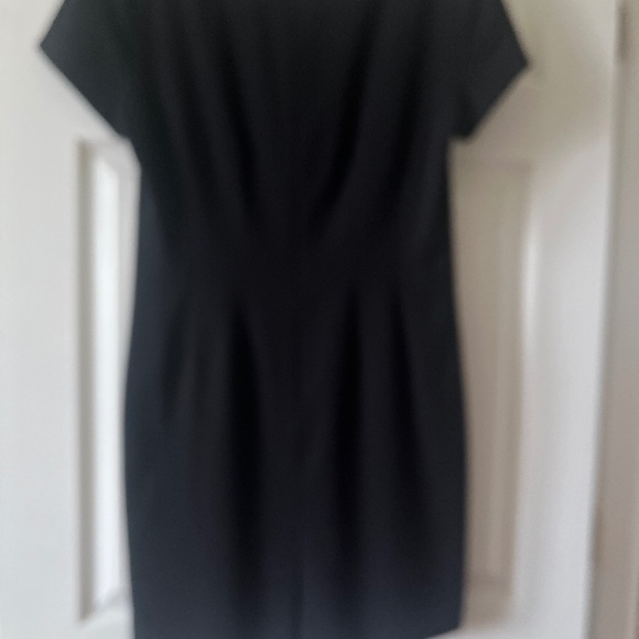 Black dress - Picture 1 of 2